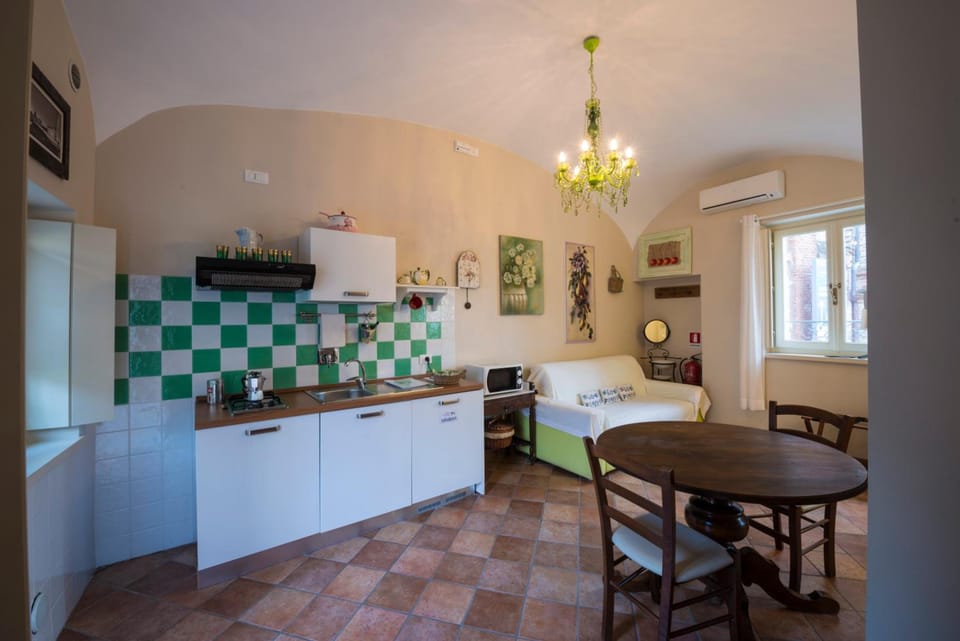 Residence La Pera Bugiarda Apartment hotel in Turin