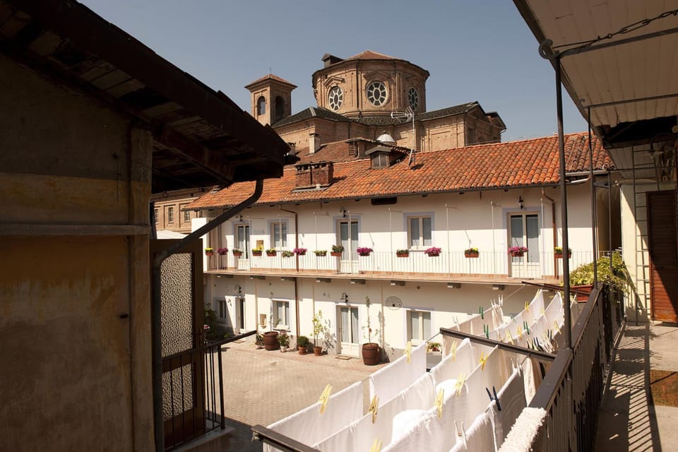 Residence La Pera Bugiarda Apartment hotel in Turin
