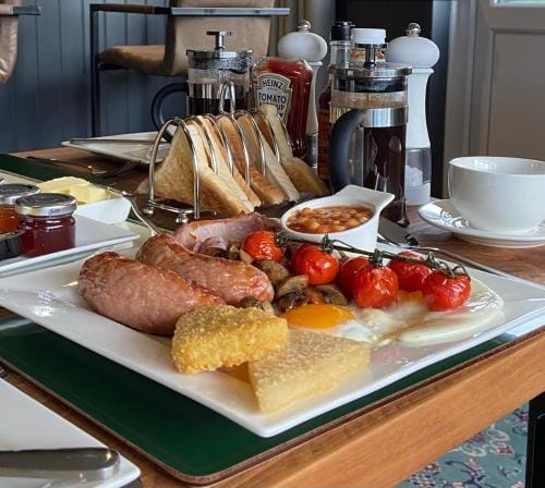 Marshpools Bed & Breakfast - Licensed near Weobley village Hotel in Wales