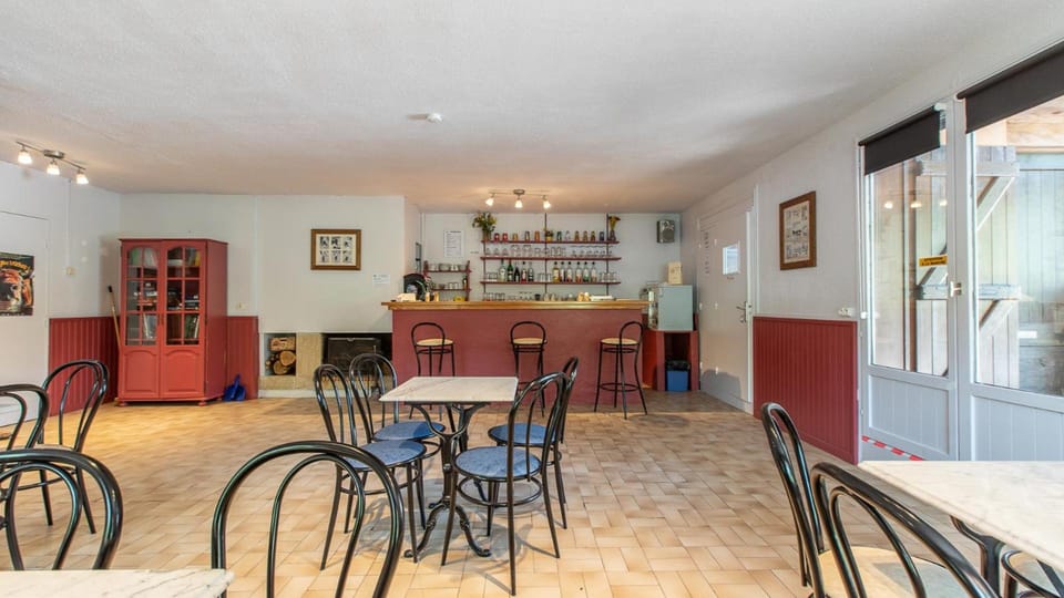 Vacanceole - Residence Les Gorges Rouges Apartment hotel in Piedmont