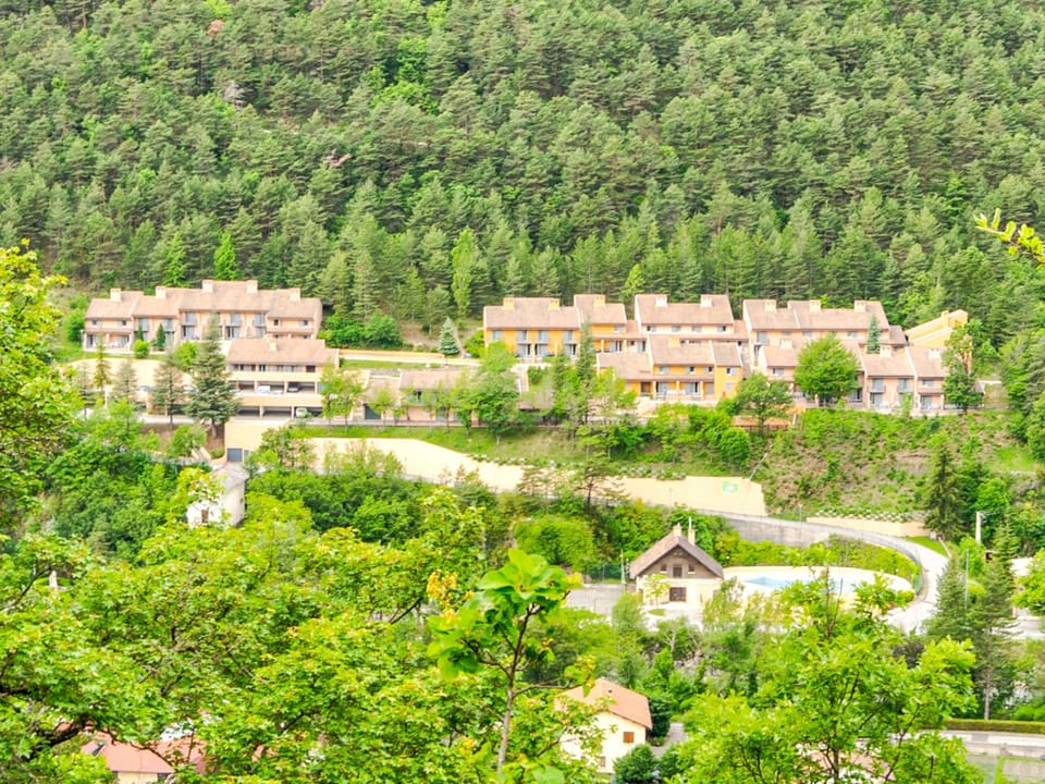 Vacanceole - Residence Les Gorges Rouges Apartment hotel in Piedmont