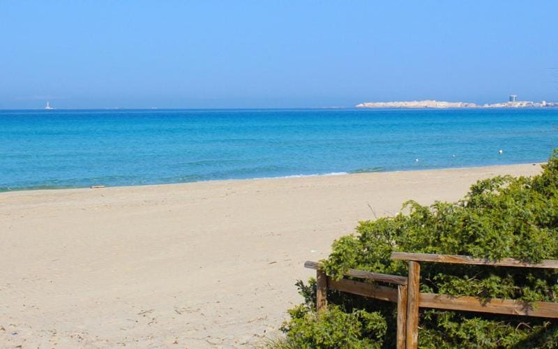 Residence Marina di Carlino Tourist Apartment hotel in Baia Verde