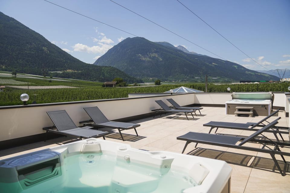 Residence Montani Hotel in Trentino-South Tyrol