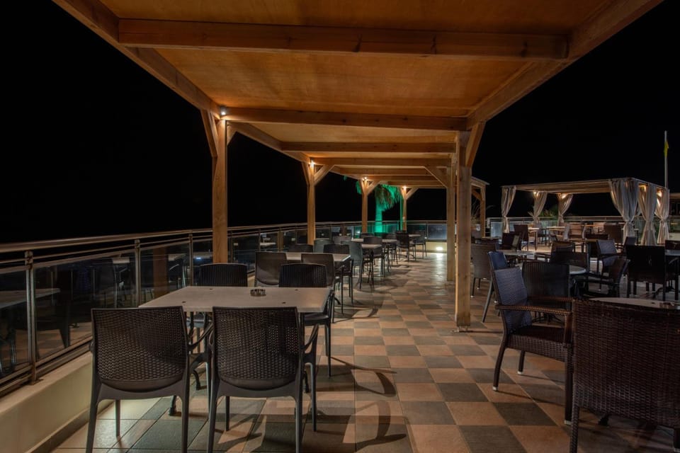 Hydramis Palace Beach Resort Hotel in Crete