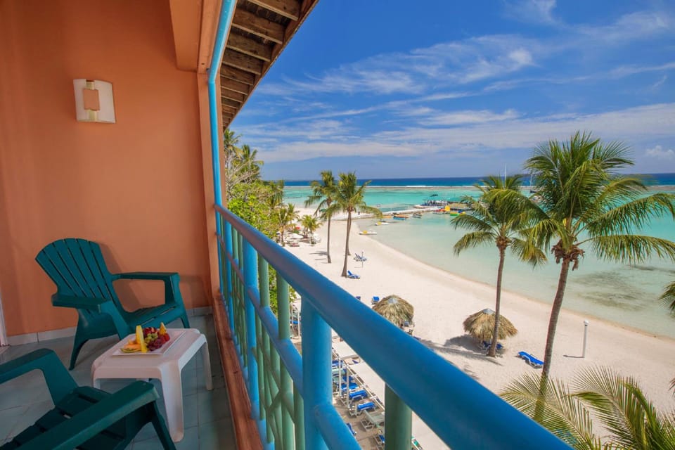 Hotel whala!boca chica - All Inclusive Resort in Boca Chica