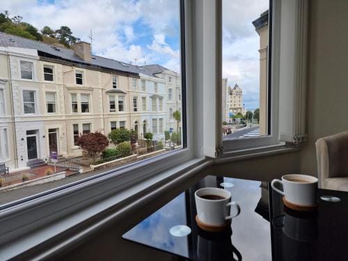 Breeze B&B Hotel in Llandudno