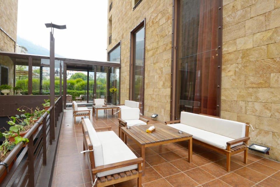 Reston Hotel Hotel in Africa