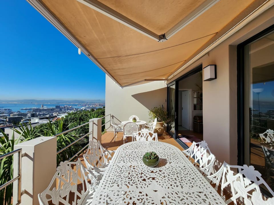 Bluegum Hill Guesthouse & Apartments Hotel in Cape Town