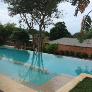 Alanta Villa Hotel in Sala Dan