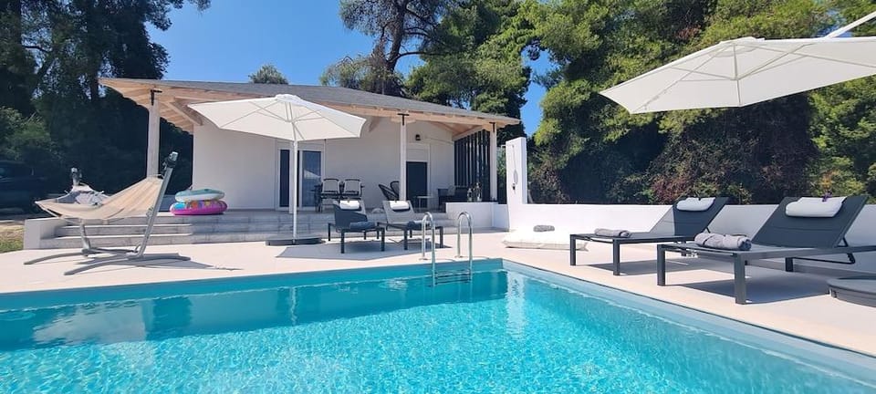 Luxurious Villa Anna Maria Hotel in Halkidiki