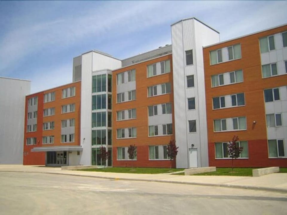 Hotel Sheridan College Residence Hotel in Brampton
