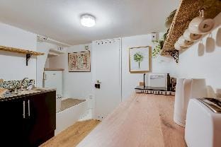 The Summertown STUDIO 1 Bedroom & Kitchenette Hotel in Oxford