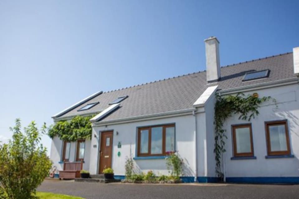 Rossroe Lodge B&B Hotel in County Galway
