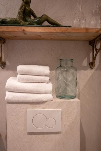 Le Poirier de la Canette Hotel in Wallonia, Belgium