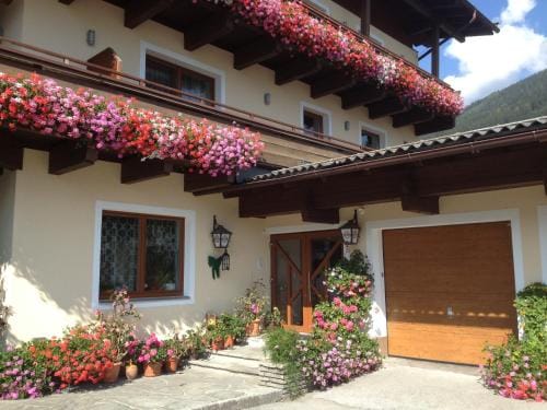 Pension Dorferwirt Hotel in Salzburgerland