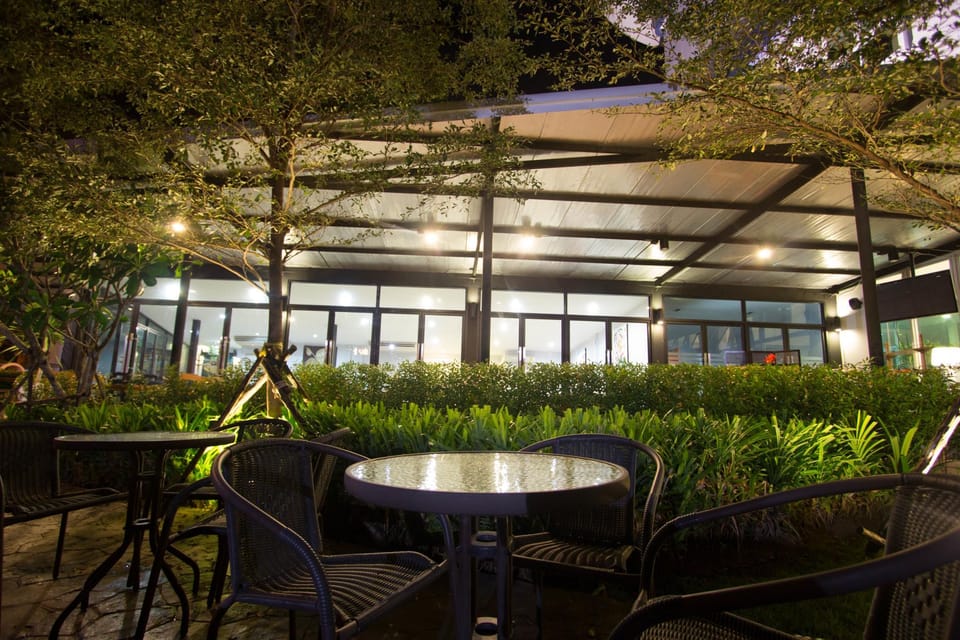Prime Time Hotel Bang Saen Hotel in Chon Buri Changwat