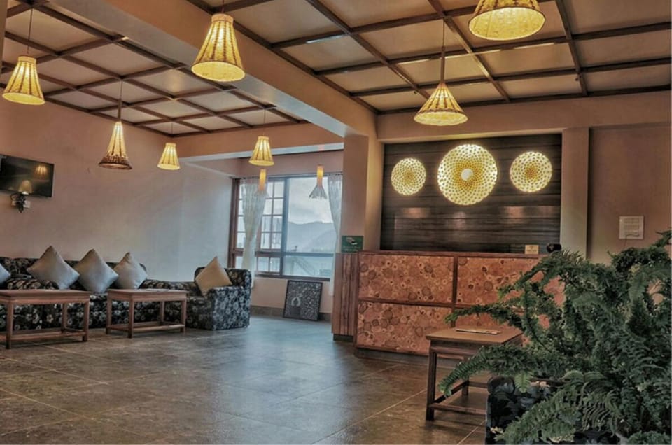 Hotel 100 Petals - Gangtok 12 mins from MG Marg Hotel in India