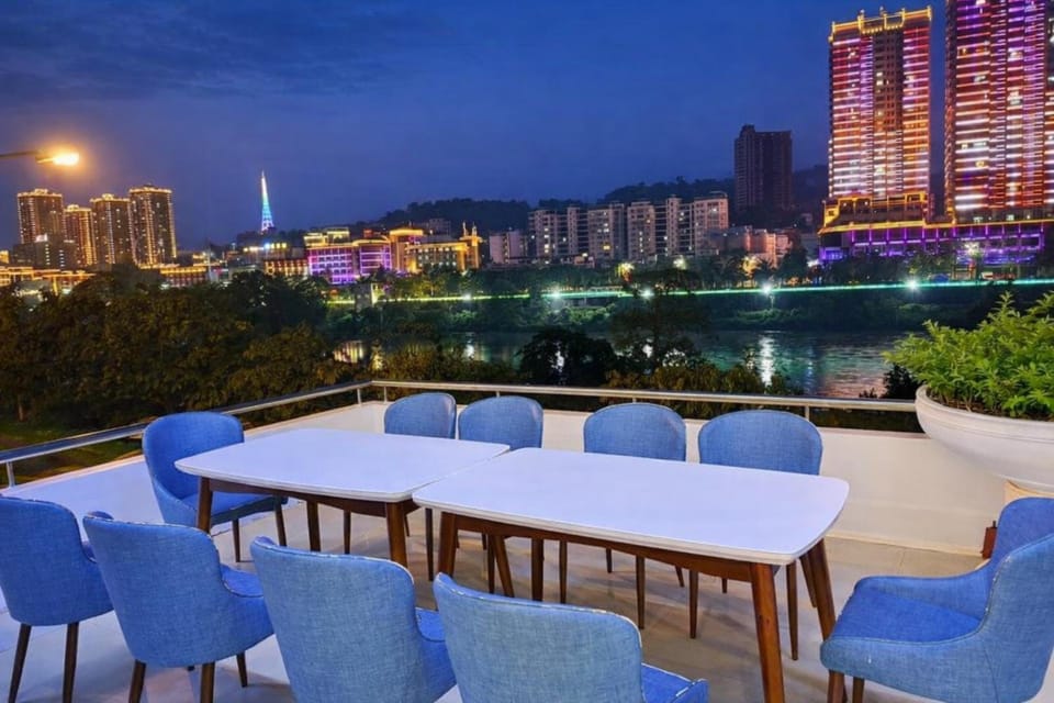 SONG HONG VIEW HOTEL Hotel in Vietnam