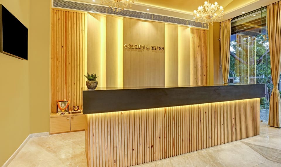 Treebo Premium Golden Bliss Trimurti Nagar Square Hotel in Maharashtra