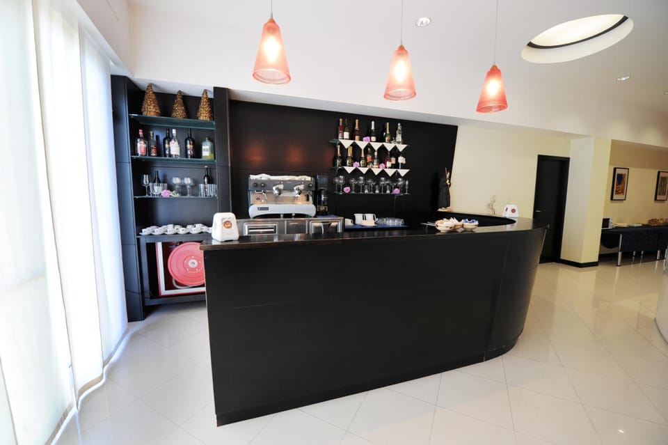 Bar/lounge