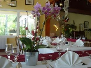 Savoy Hotel Hotel in Auvergne-Rhône-Alpes