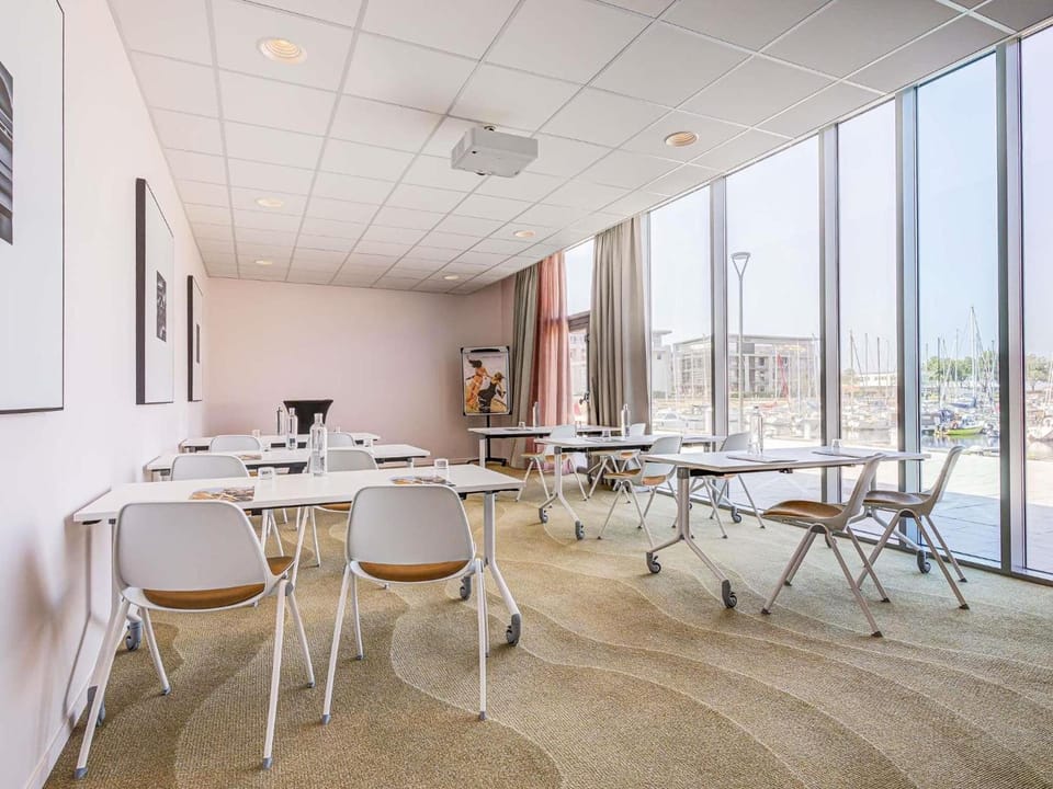 Mercure Dunkerque Centre Gare Hotel in Dunkirk
