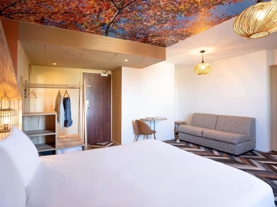 Guestroom