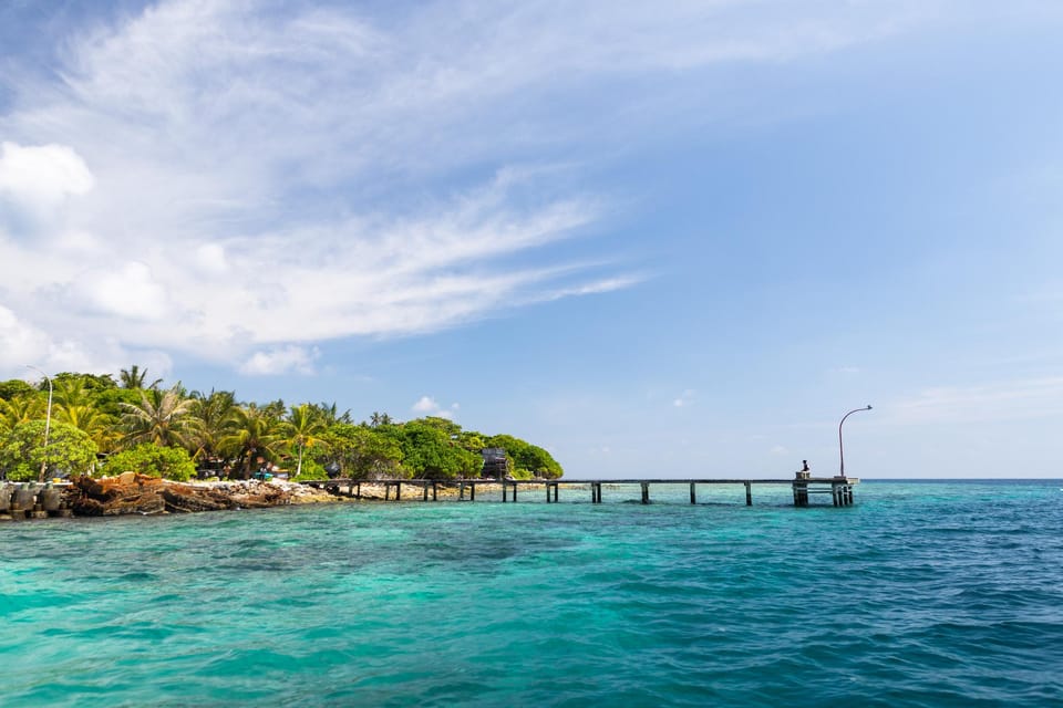 Manta Reserve Hotel in Maldives