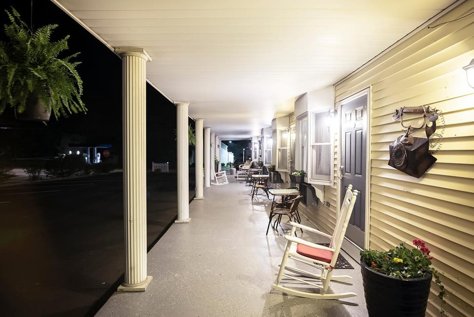 Scenic Inn Inn in Conway