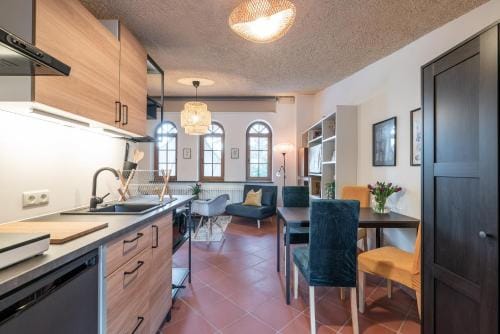 Schloss-Castel Pienzenau - Guestrooms & Apartments - B&B-Hotel & Restaurant Hotel in Merano