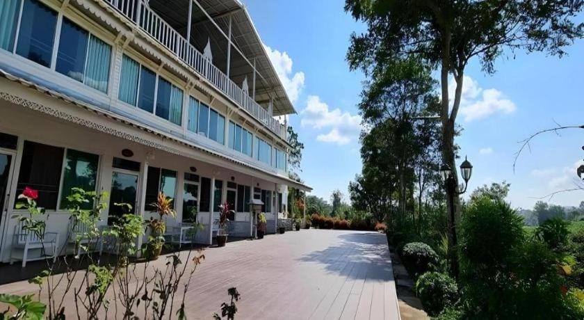 Khaokor Whitehome Resort Resort in Thailand