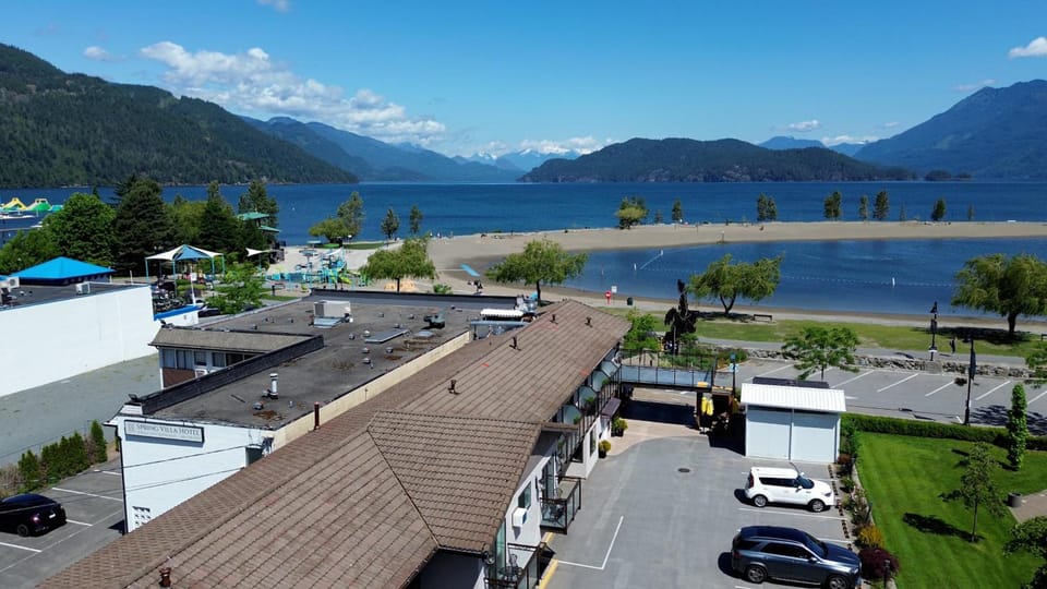 Harrison Grand Motel Motel in Harrison Hot Springs
