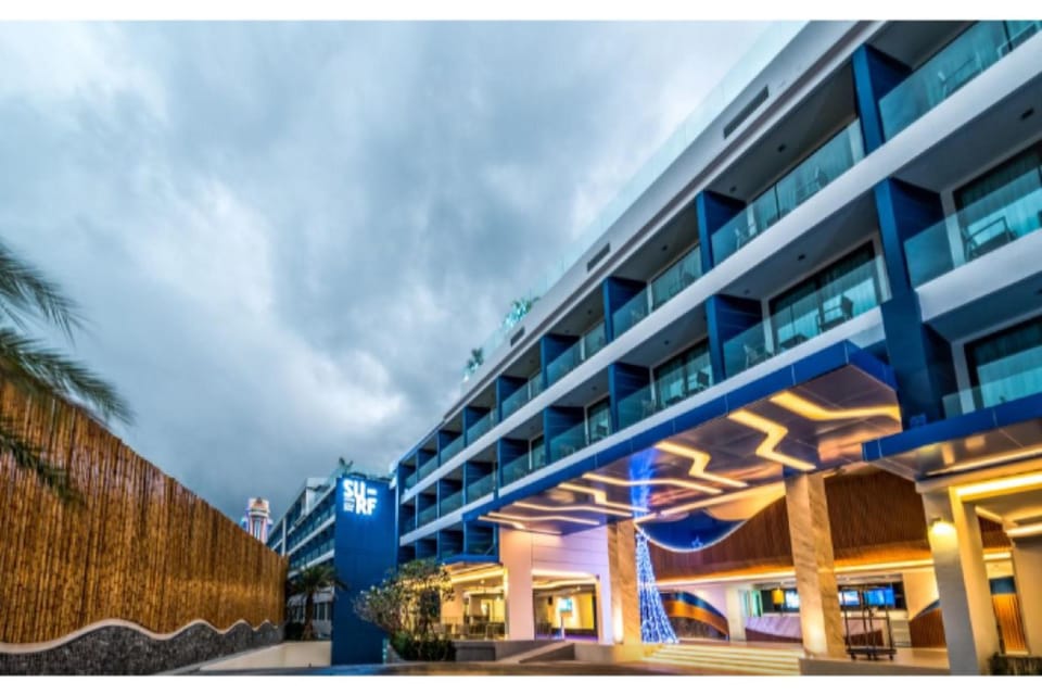 Hotel Clover Patong Phuket Hotel in Patong