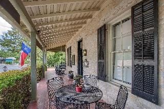 The Evers House Hotel in Fredericksburg