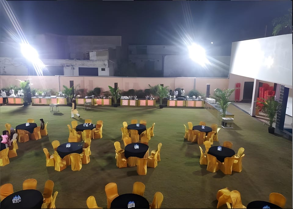 Orange Eye Resort ,Raipur Hotel in India