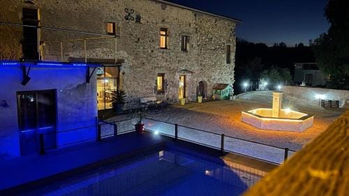 Tour de charme atypique Hotel in Auvergne-Rhône-Alpes