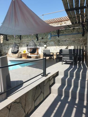 Tour de charme atypique Hotel in Auvergne-Rhône-Alpes