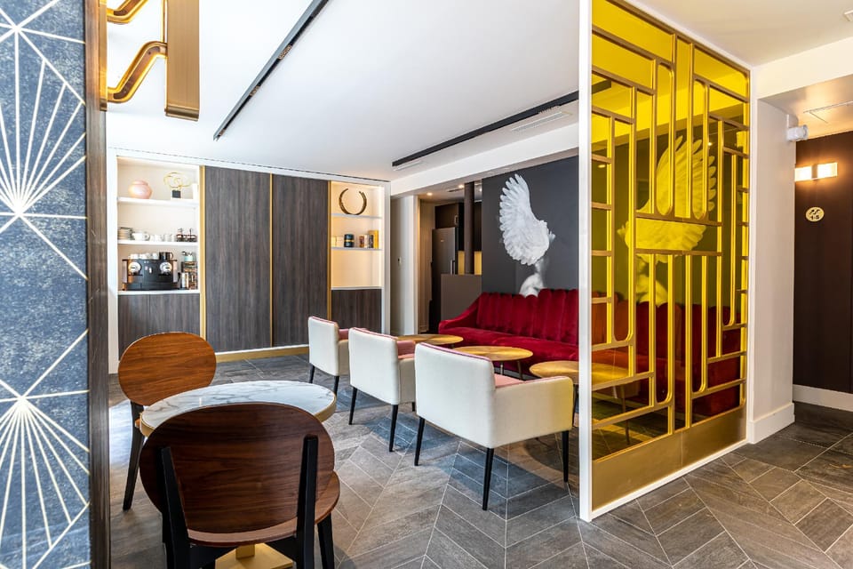 Hôtel Nude Paris - Color Vision Hotel in Paris