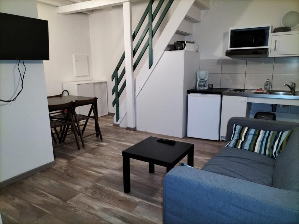 Appart'Hotel Les ACACIAS courte et longue duree Apartment hotel in Baden-Württemberg