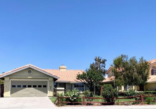 Willow brook room with TV Hotel in Hemet