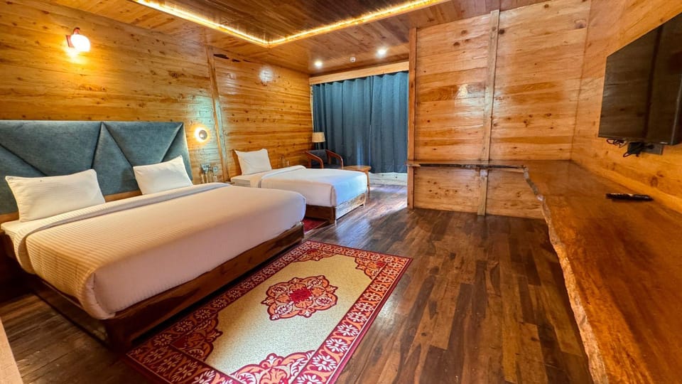 Blue Poppy premier Joshimath Resort in Uttarakhand