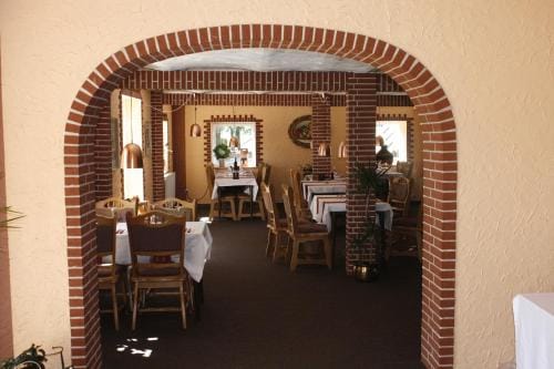 Toscana Restaurant and Bed & Breakfast Hotel in Nordfriesland