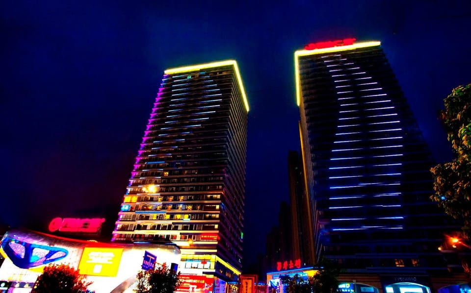 Lavande Hotel Pixian Shudu Wanda Plaza Hotel in Chengdu