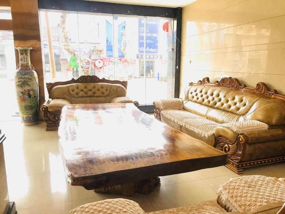 Pai Hotel Yuxi Tonghai Hotel in China