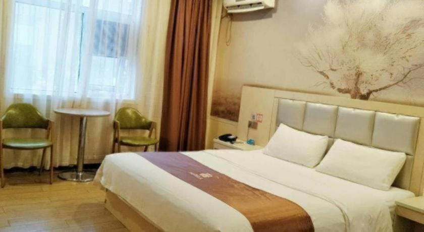 Pai Hotel Dengfeng Bus Station Shaolin Temple Hotel in China