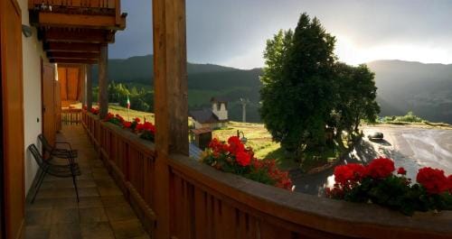 Etrusca Polsa Hotel in Trentino-South Tyrol