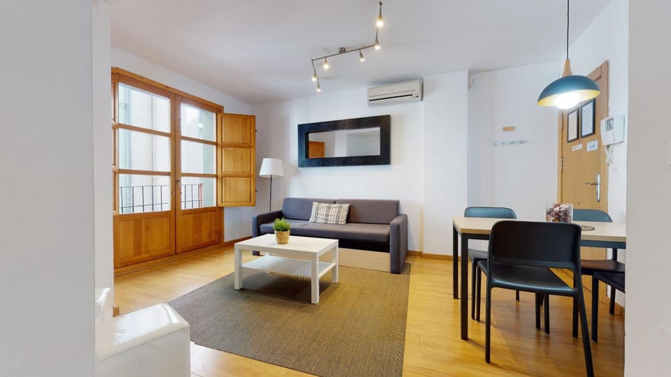 Apartamentos Sorolla House Hotel in Valencia