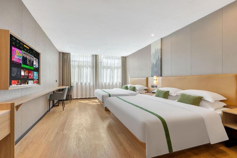 GreenTree Inn Smart Select Hotel (Kunshan Zhangpuzhen Zhanyi Road Branch) Hotel in Shanghai