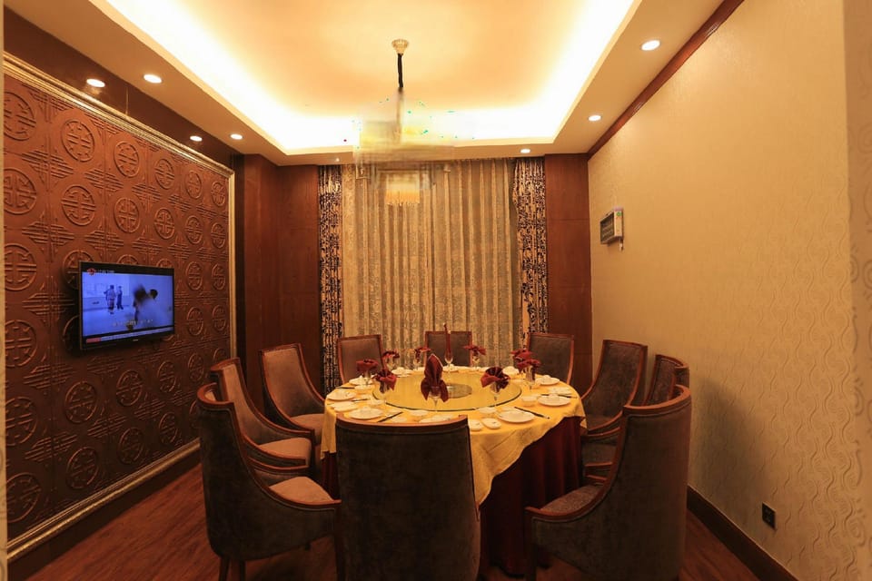 Xinding Holiday Inn Hotel in Hubei