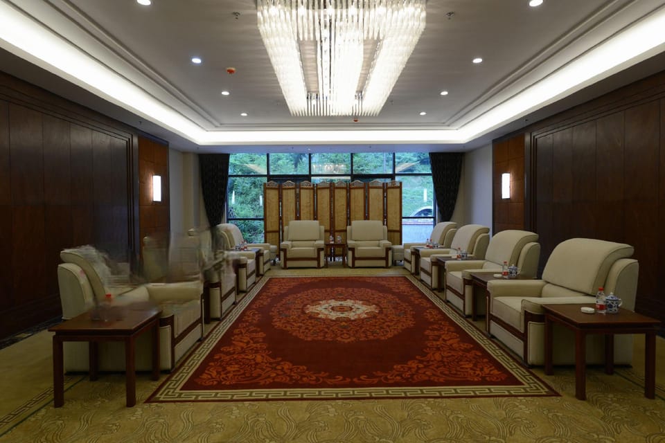 Xinding Holiday Inn Hotel in Hubei
